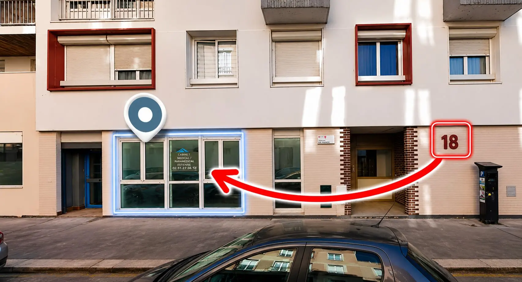 Façade du 18 rue d’Estienne d’Orves avec une flèche indiquant l’entrée de Medic Place